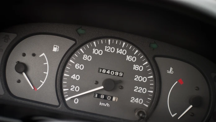 Tachometer - ilustračné foto