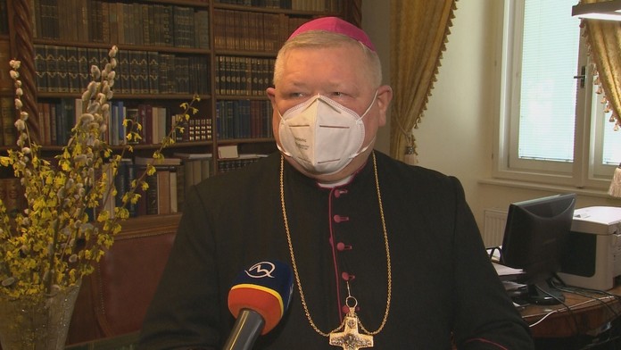 V Nitre do kampane zapojili aj biskupa.