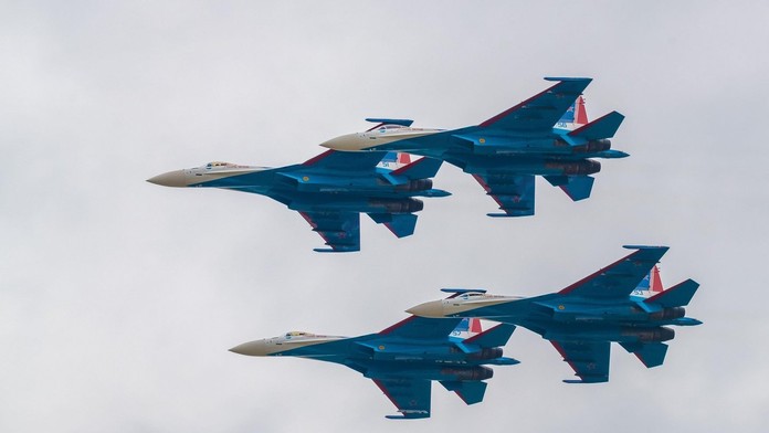 K ruským hraniciam sa podľa Moskvy blížili americké bombardéry. Vyslali preto stíhačku