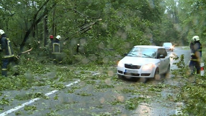 17 Pocasie skladacka.transfer1web_jpg_bez_watermarku_1.jpg