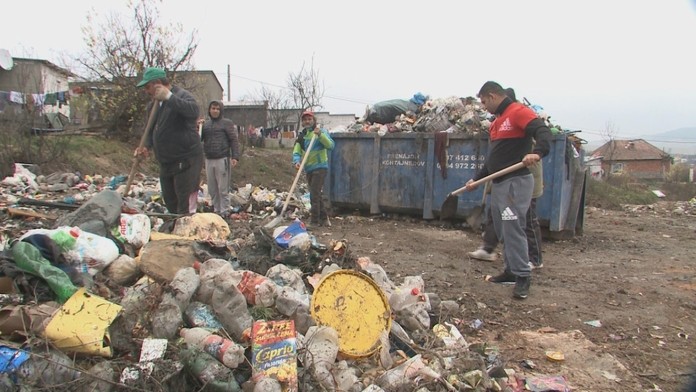 Kouč Lokomotivu Moskva Jurij Sjomin pred LM proti Leverkusenu.
