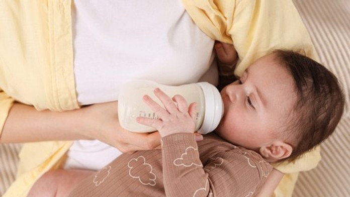 Z trhu sťahujú ďalšiu výživu pre dojčatá. Spôsobiť môže zdravotné ťažkosti