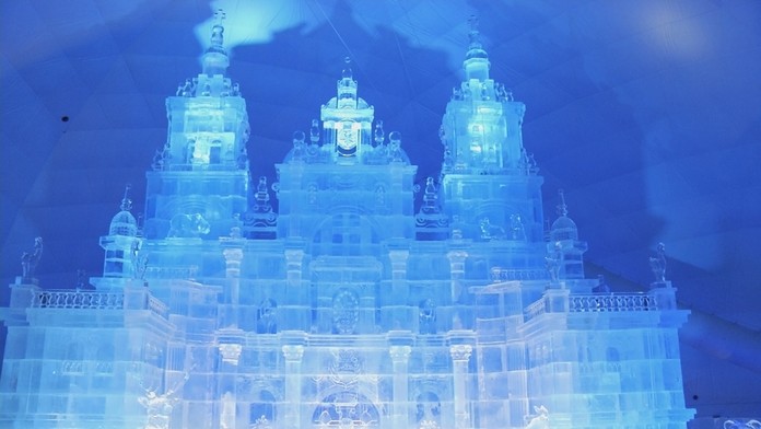 Obľúbená atrakcia je späť. V Tatrách dokončili ľadový chrám