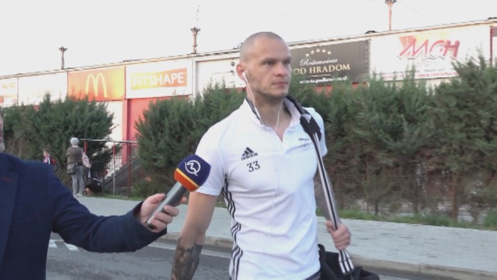 1005_Rosamunde_Pilcherova__Navzdy_svoji_10_05_P30_Pi_20_30__12.mp4