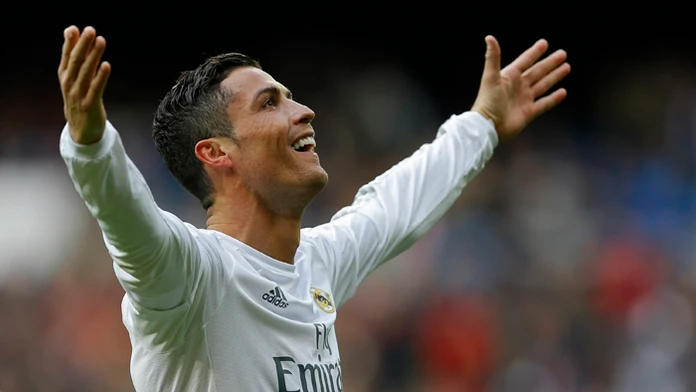 Cristiano Ronaldo oslavuje hetrik do siete Celta Vigo.