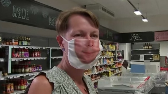 Dánska premiérka Mette Frederiksenová počas videostretnutia s lídrami EÚ.