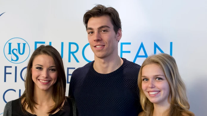 Na archívnej snímke reprezentanti tanečný pár Federica Testa a Lukáš Csölley i Nicole Rajičová.