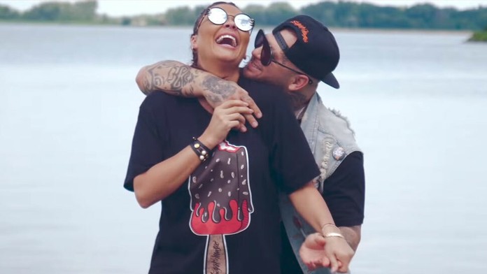 Kali s priateľkou Alicou