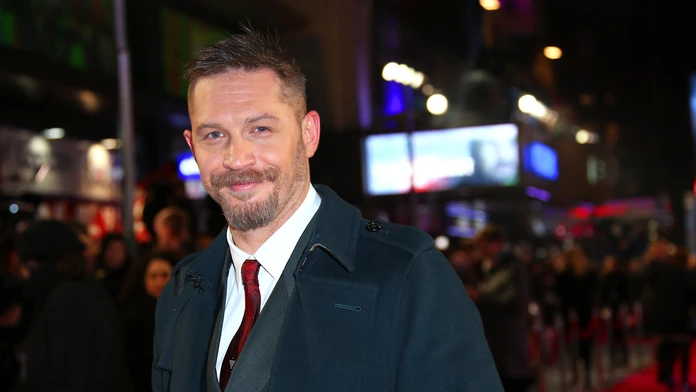Tom Hardy na premiére filmu The Revenant