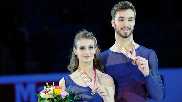 Francúzsky pár Gabriella Papadakisová a Guillaume Cizeron  obhájili zlaté medaily v súťaži tanečných párov na ME.