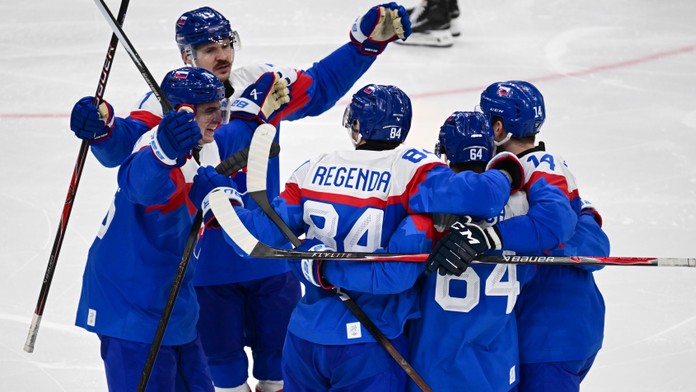 Reprezentovať je česť, bojujeme jeden za druhého a žijeme svoj sen. Slováci sú na turnaji desaťročia v hre o zlato