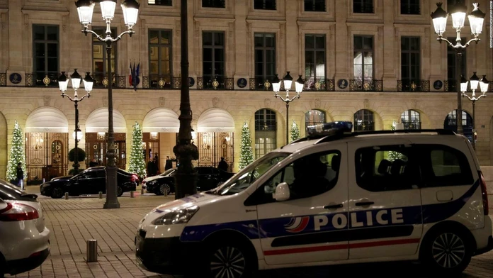 Krádež v hoteli Ritz v Paríži