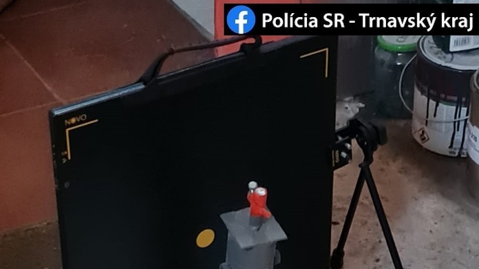 Podomácky vyrobený výbušný systém.