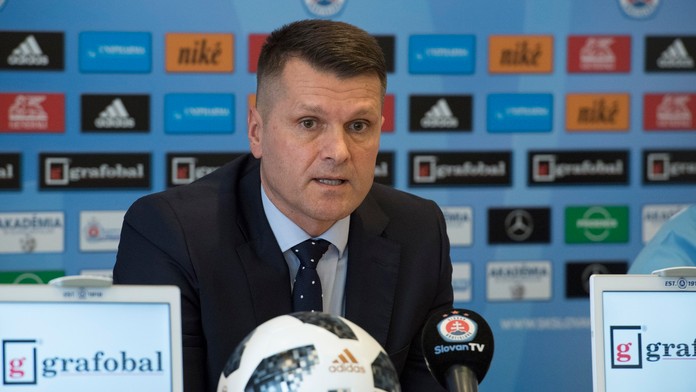 Na snímke športový riaditeľ Richard Trutz počas tlačovej konferencie ŠK Slovan Bratislava.