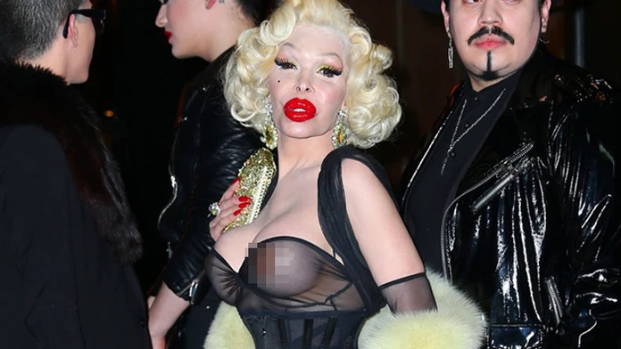 Amanda Lepore 
