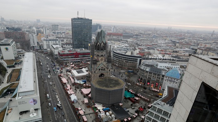 Vianočné trhy v Belíne.