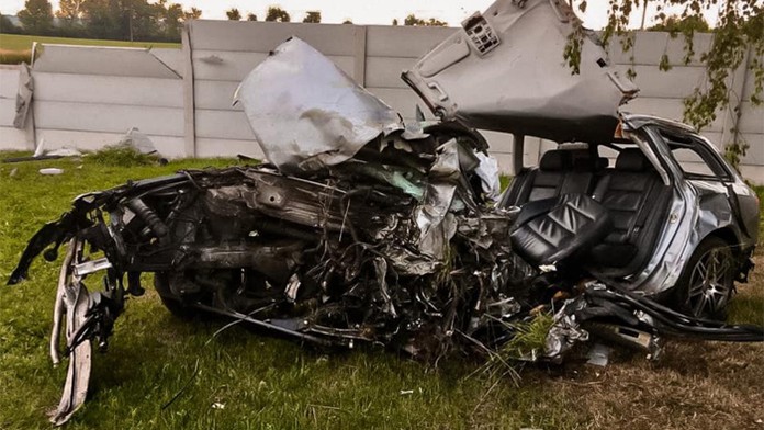 Tragická nehoda medzi obcou Horné Semerovce a križovatkou Lučina.