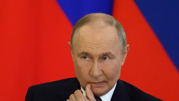 Ruskí generáli sľúbili Putinovi, že ukrajinský front sa zrúti. Stanovili aj dátum