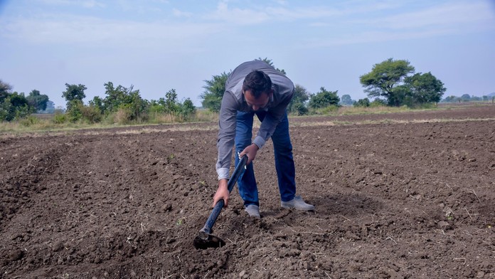 Našiel diamant a nečakane zbohatol. Šťastie sa usmialo na malého farmára