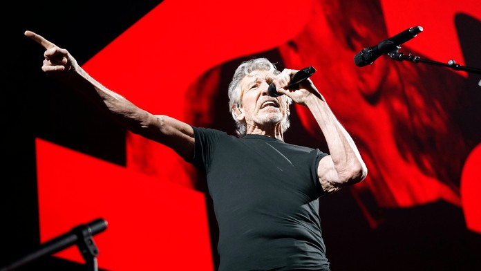 Bývalý frontman Pink Floyd zverejnil otvorený list Putinovi. Rypol si v ňom aj do USA