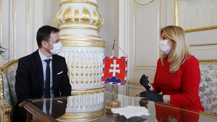 Dezinfekcia rúk (ilustračná snímka)