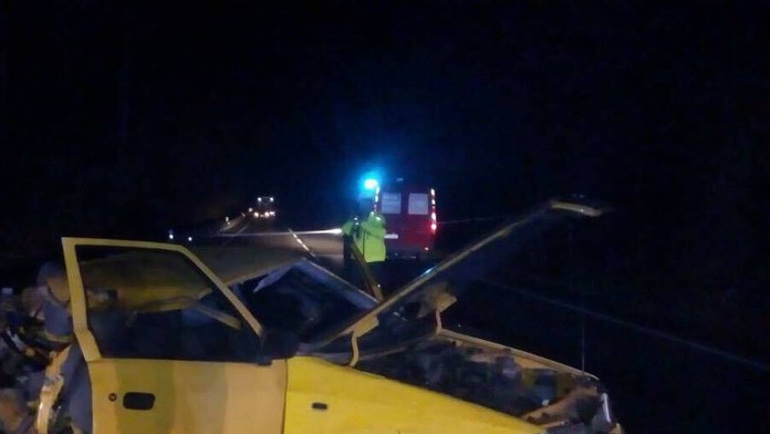 V aute zahynuli dvaja mladí chlapci, jeden mal 17 a druhý iba 15 rokov.