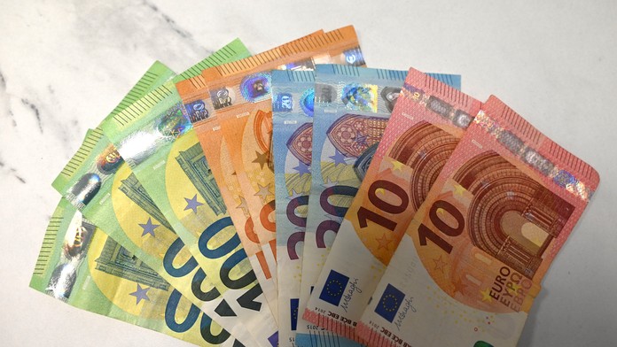 Pozor na podozrivú firmu. Na Slovensku ponúka „výhodné“ pôžičky, môžete na to doplatiť