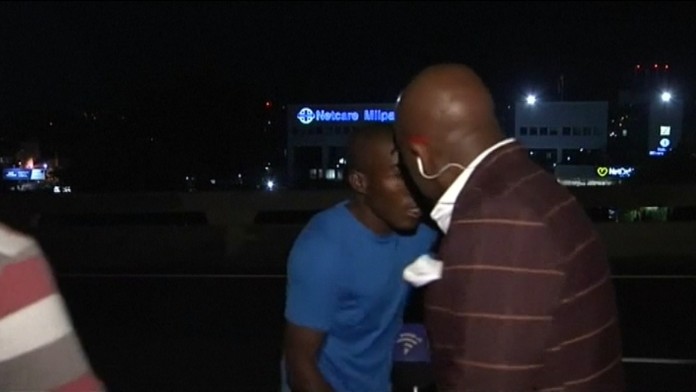 Reportéra okradli tesne pred živým vstupom