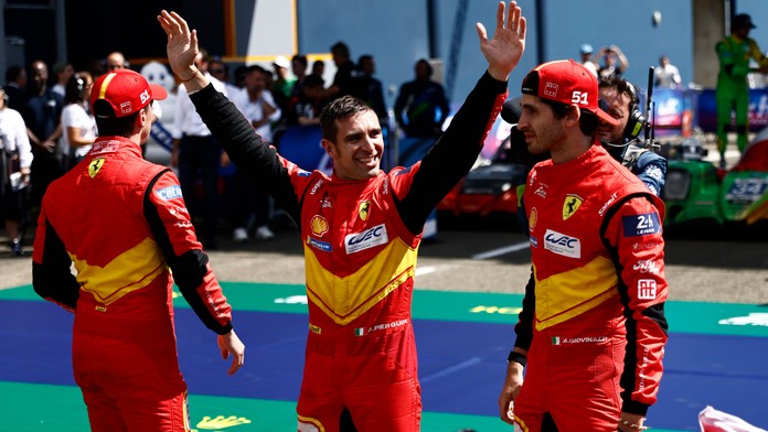 Slávne preteky v Le Mans ovládlo Ferrari. Štart obstarala basketbalová  hviezda