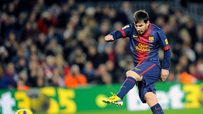 Lionel Messi kope penaltu