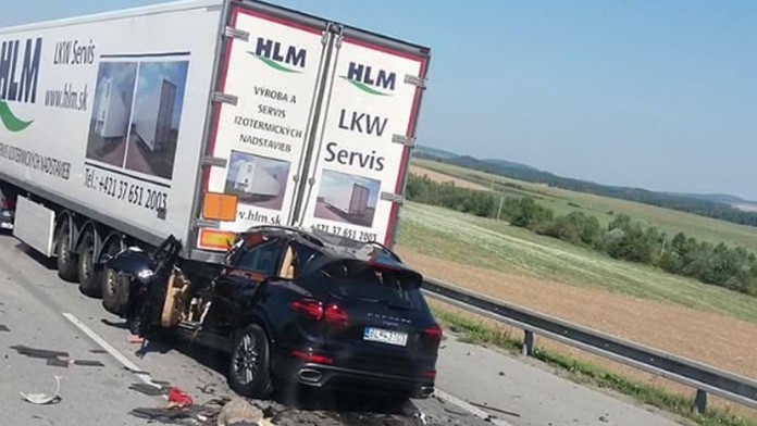 Slovák neprežil nehodu na českej diaľnici.
