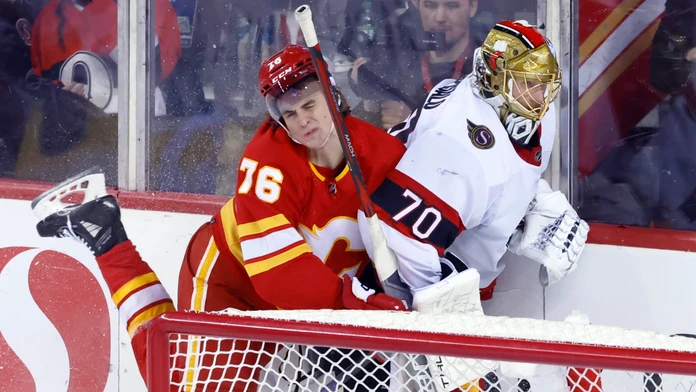 Pri góle Calgary asistoval Slovák Martin Pospíšil. 