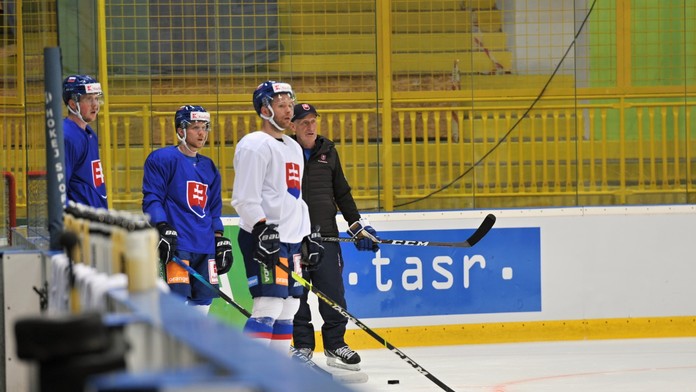 Ramsay so Šatanom museli urobiť v kádri na MS vynútenú zmenu