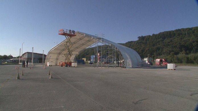 V Prešove pripravujú pódium na návštevu pápeža.