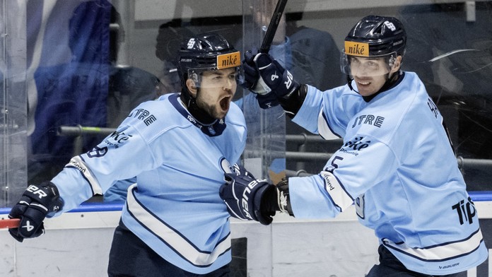 Poprad a Michalovce zaskočili favoritov. Slovan je novým lídrom extraligy