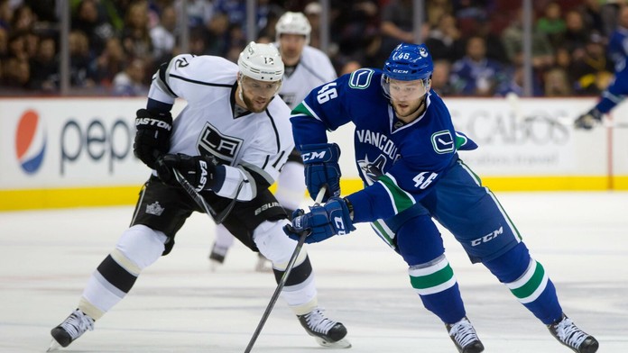 Kings_Canucks_Hockey028908141554.jpg