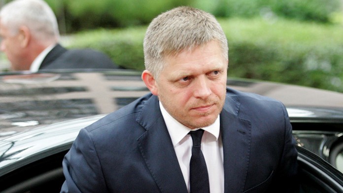 Slovenský premiér Robert Fico prichádza na mimoriadne rokovanie lídrov krajín EÚ v Bruseli.