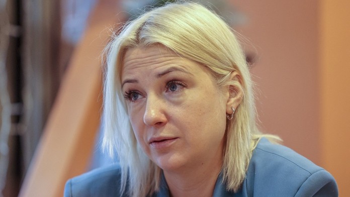 Ruskú novinárku Duncovovú, vyradenú z prezidentských volieb, zadržala polícia