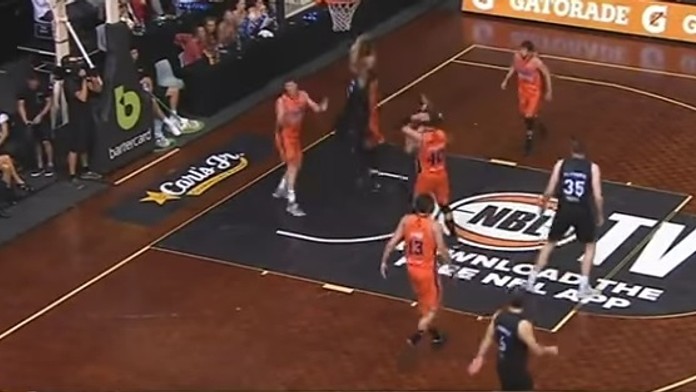 Situácia pred zranením.