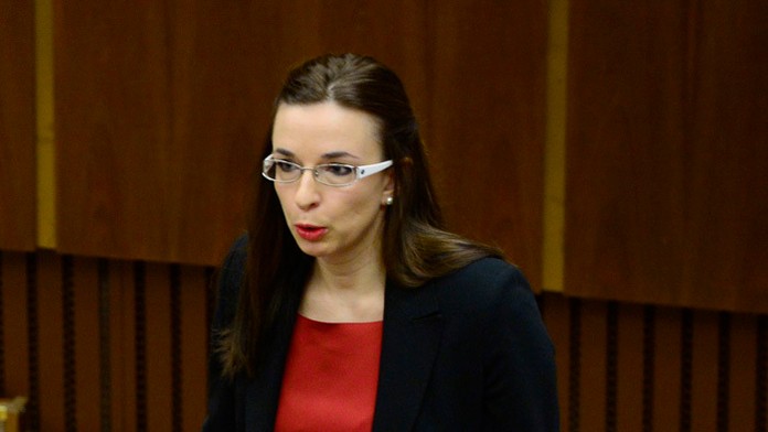 Simona Petrík (#Sieť)