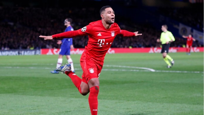 Sprava domáci Antonio Rüdiger z Chelsea a Thomas Müller z Bayernu Mníchov hlavičkujú v prvom osemfinále LM.