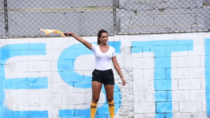 Denise Bueno v pracovnom nasadení.