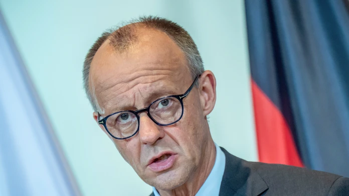 Kremeľ razí taktiku zdržiavania. Podľa Merza je evidentné, že schôdzka medzi Zelenským a Putinom nebude