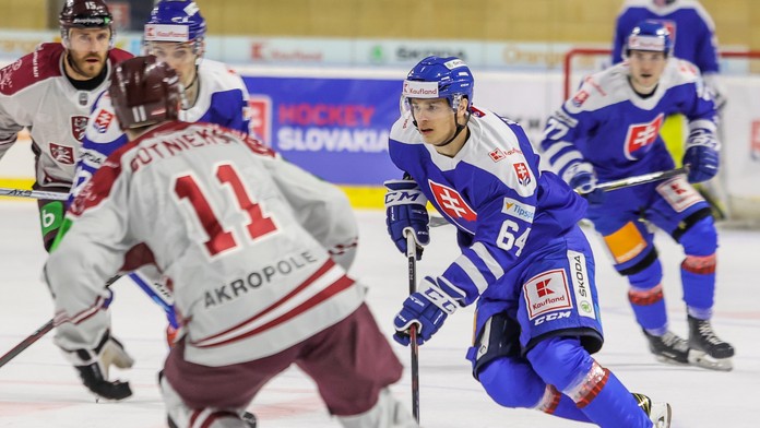 Na snímke slovenský obranca Patrik Koch v reprezentačnom zápase.