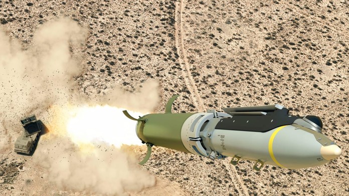 Rusov znepokojili výbuchy v Mariupole, ktorý mal byť mimo dostrel. Špekulujú, že Kyjev má novú zbraň