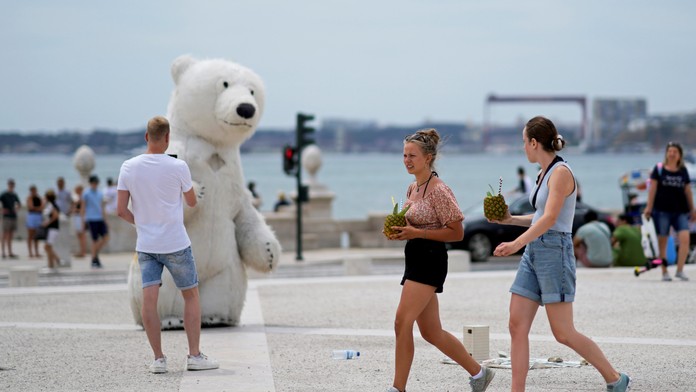 V deň, kedy väčšinu Portugalska trápili 40-stupňové horúčavy, zomrelo v súvislosti s nimi vyše 400 ľudí