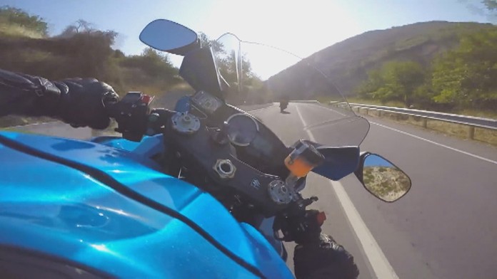 So stúpajúcimi teplotami vyráža na cesty čoraz viac motorkárov.