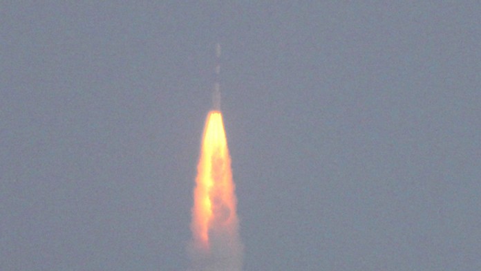 India vyslala raketu na Mars - úvodá