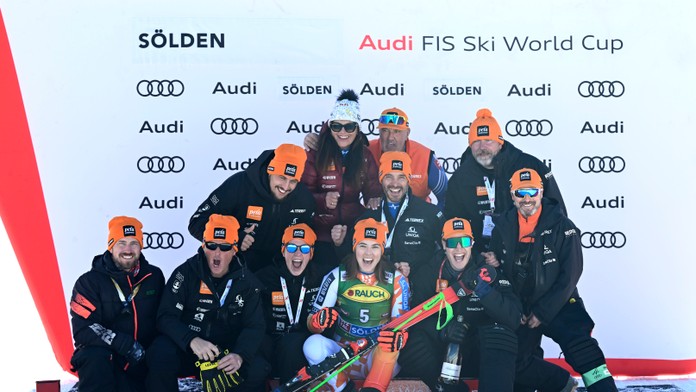 Tréneri hodnotia Vlhovej pódium v superlatívoch. Jeden hovorí o najcennejšom výsledku, druhý o senzácii