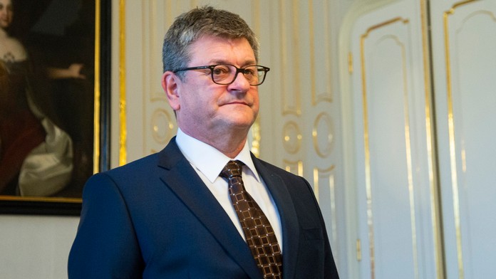 Halsey a Evan Peters